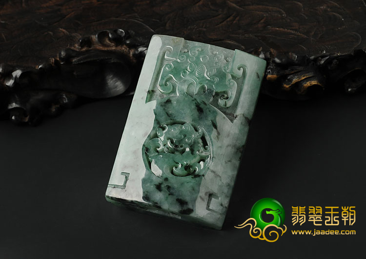 糯冰种飘花缅甸翡翠A货仿古龙挂件