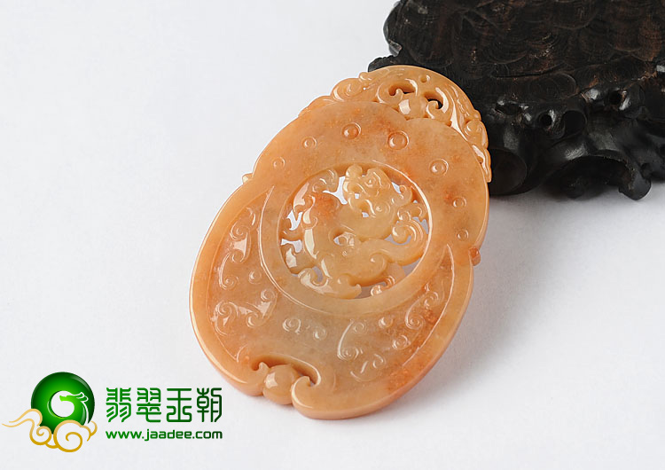 糯冰种红黄翡缅甸翡翠A货仿古龙挂件