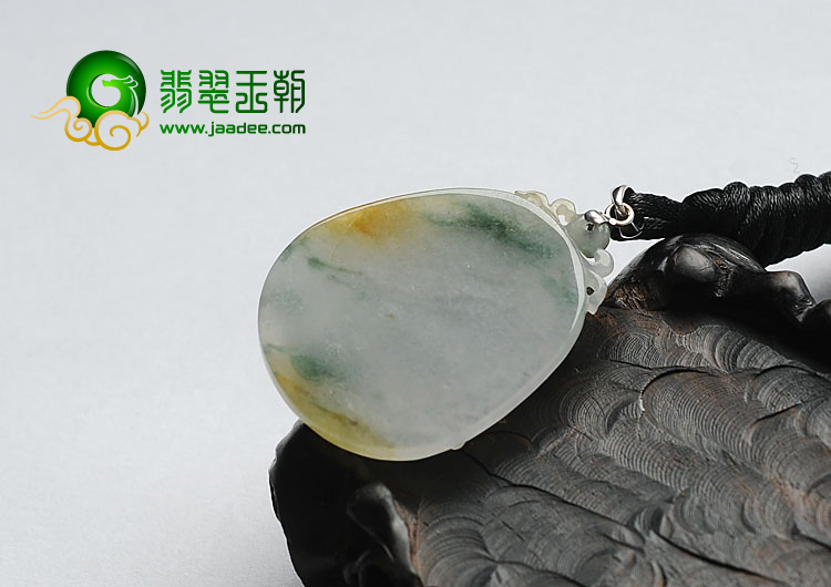 冰种三彩缅甸翡翠A货龙头挂件