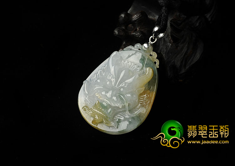 冰种三彩缅甸翡翠A货龙头挂件