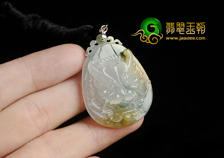 冰种三彩缅甸翡翠A货龙头挂件