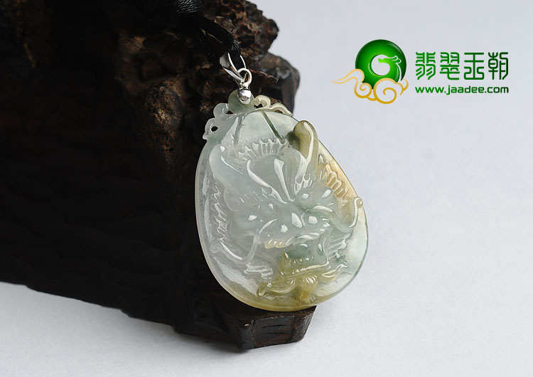 冰种三彩缅甸翡翠A货龙头挂件