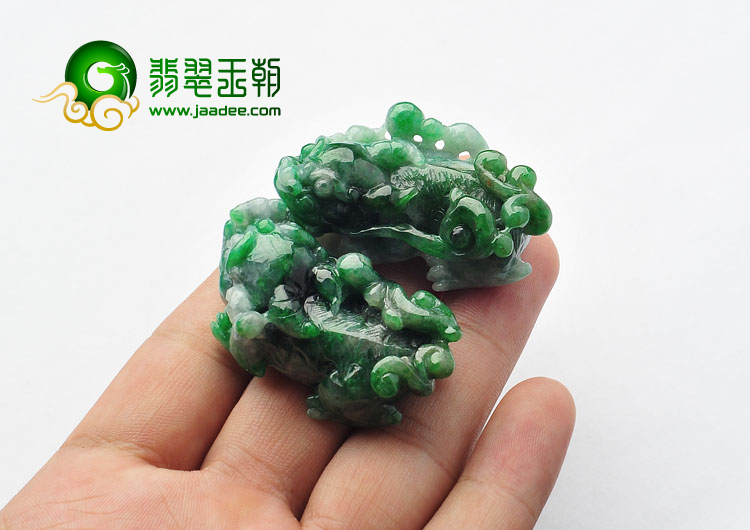 糯冰种廯加绿缅甸翡翠A货貔貅挂件（一对）