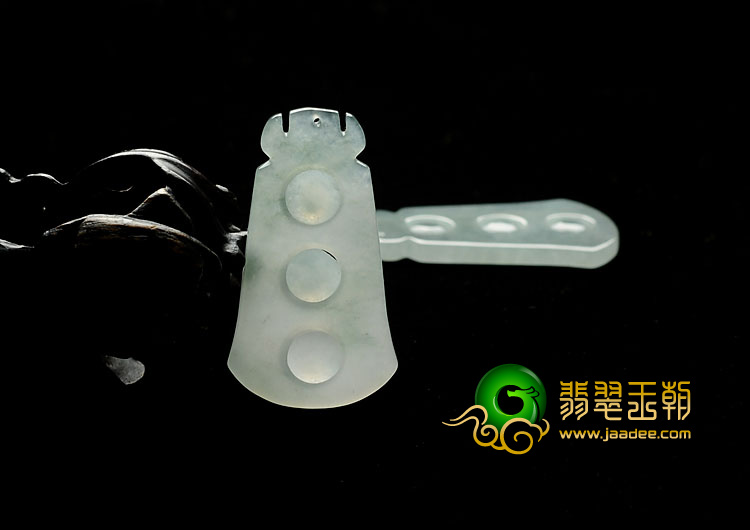 冰种晴水缅甸翡翠A货连中三元挂件（一对）