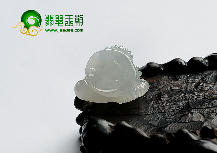 冰种无色缅甸翡翠A货生肖羊挂件