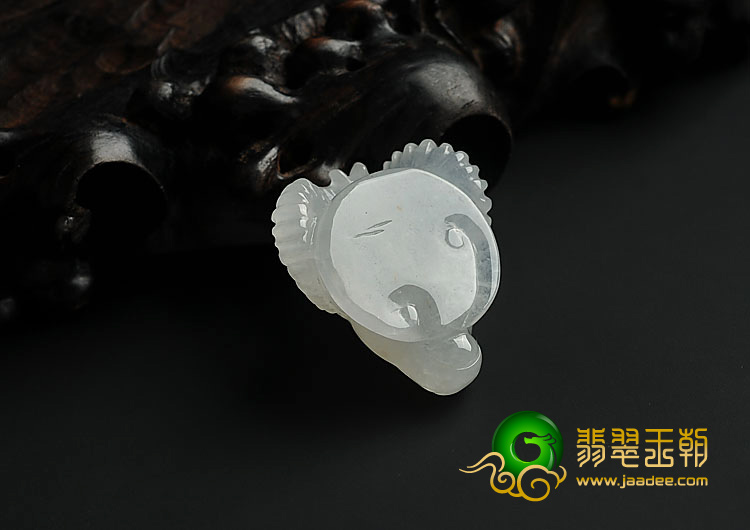 冰种无色缅甸翡翠A货生肖羊挂件