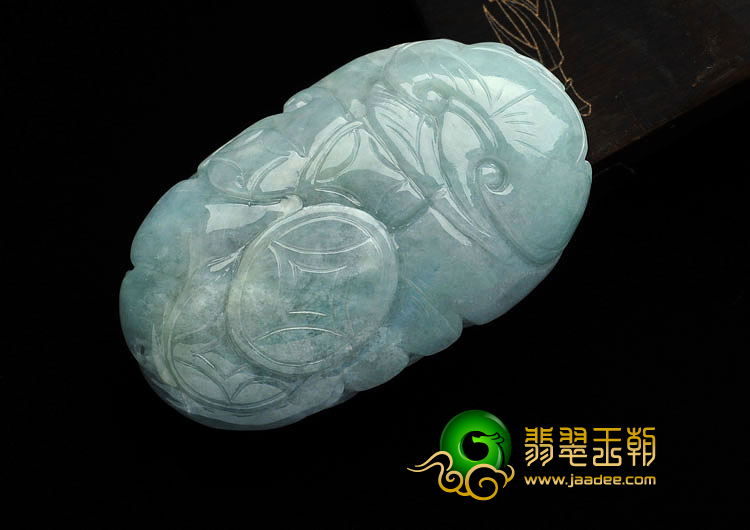 糯冰种晴水缅甸翡翠A货貔貅手玩件
