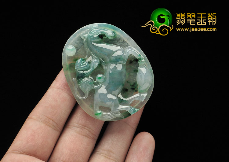 冰种飘花缅甸翡翠A货马上封侯挂件