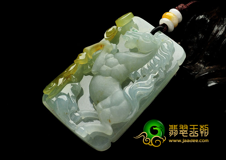 冰种晴水黄翡缅甸翡翠A货马牌挂件