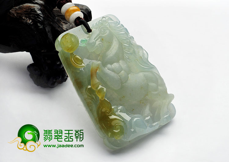冰种晴水黄翡缅甸翡翠A货马牌挂件