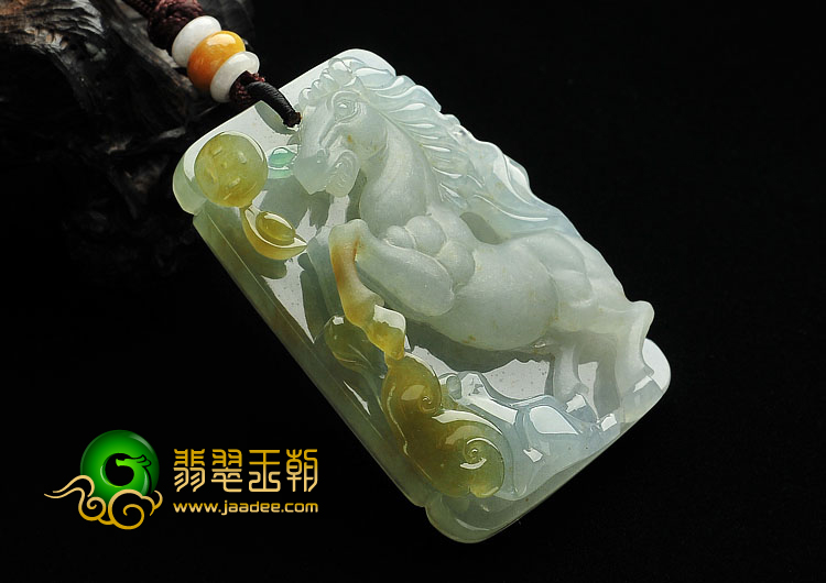 冰种晴水黄翡缅甸翡翠A货马牌挂件