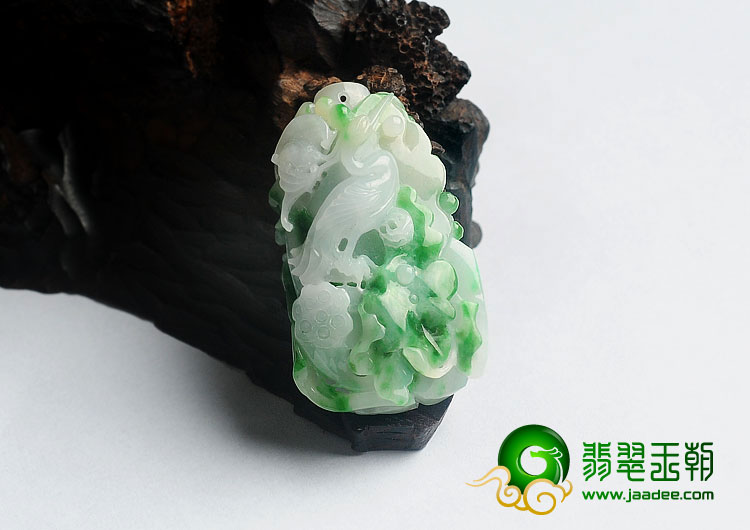 糯冰种飘翠缅甸翡翠A货一路连科挂件