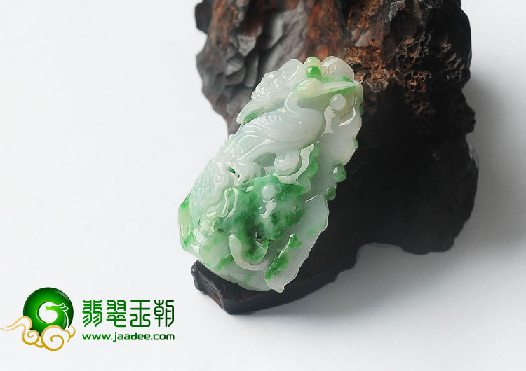 糯冰种飘翠缅甸翡翠A货一路连科挂件