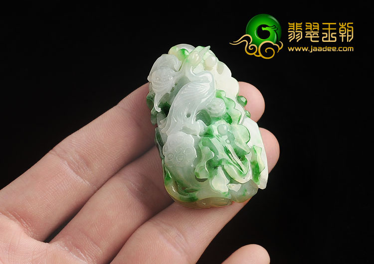 糯冰种飘翠缅甸翡翠A货一路连科挂件