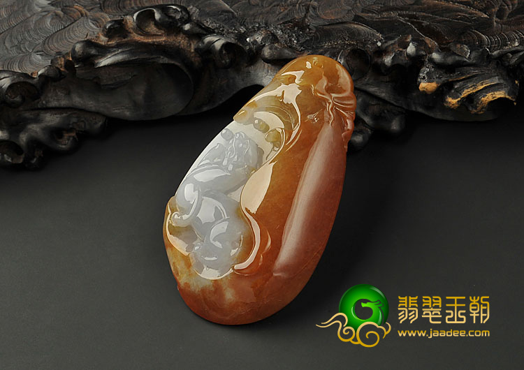 糯冰种褐黄翡缅甸翡翠A货貔貅挂件