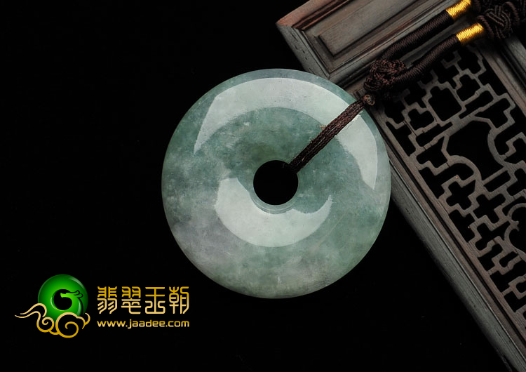 糯冰种绿晴水缅甸翡翠A货平安扣挂件