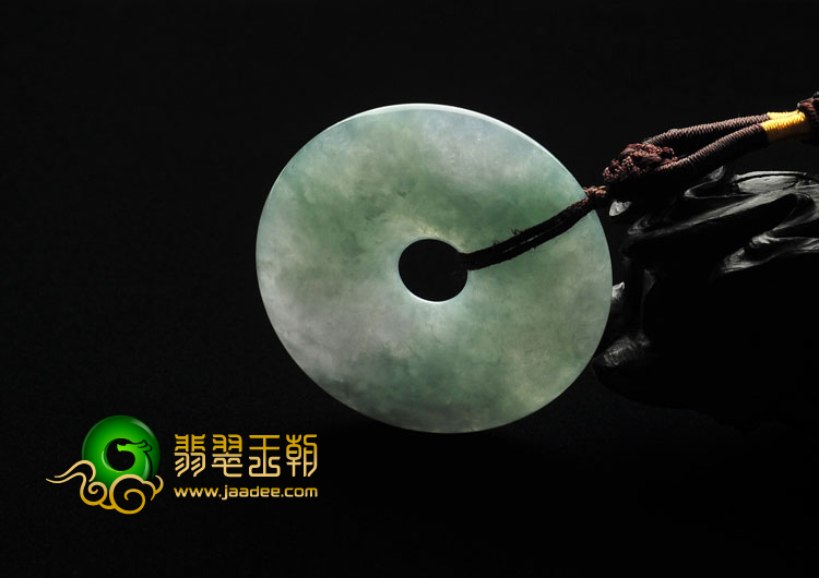 糯冰种绿晴水缅甸翡翠A货平安扣挂件