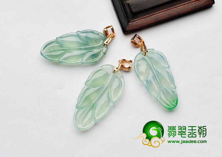 冰种晴水略飘翠缅甸翡翠A货叶子挂件（单价）