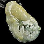 糯冰种黄翡飘花缅甸翡翠A货富贵花开挂件