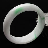 糯冰种飘翠缅甸翡翠A货手镯（59.6mm）