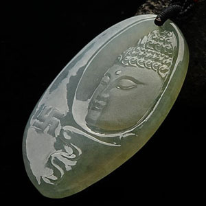 冰种晴水淡黄翡缅甸翡翠A货释迦牟尼挂件