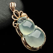 冰种晴水缅甸翡翠A货镶玫瑰金葫芦胸坠（真钻）