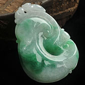 糯冰种翠色缅甸翡翠A货如意挂件