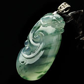 冰种飘花缅甸翡翠A货如意挂件