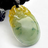 冰种黄翡飘花缅甸翡翠A货如意寿挂件	