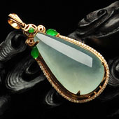 冰种晴水缅甸翡翠A货镶玫瑰金水滴胸坠（真钻）