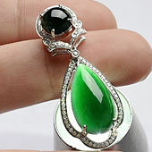 冰种墨翠缅甸翡翠A货镶白金胸坠（真钻）