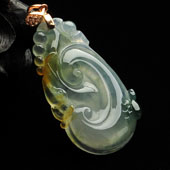 冰种黄翡飘花缅甸翡翠A货如意挂件