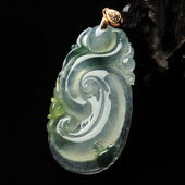 冰种飘花略带黄翡缅甸翡翠A货如意挂件