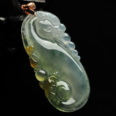 冰种飘花略带黄翡缅甸翡翠A货龙如意挂件