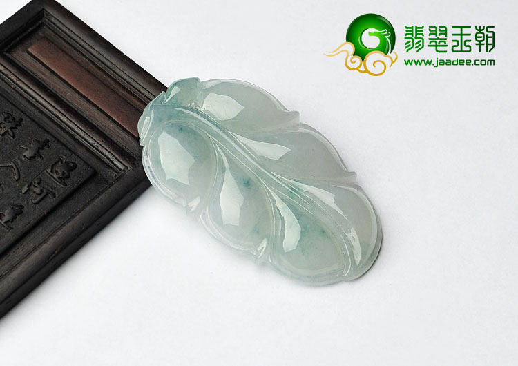 冰种飘花缅甸翡翠A货叶子挂件