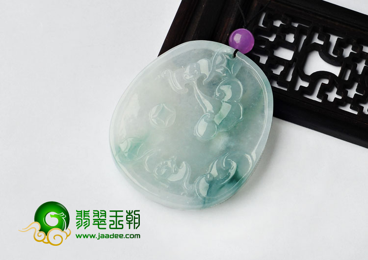糯冰种飘花缅甸翡翠A货龙牌挂件