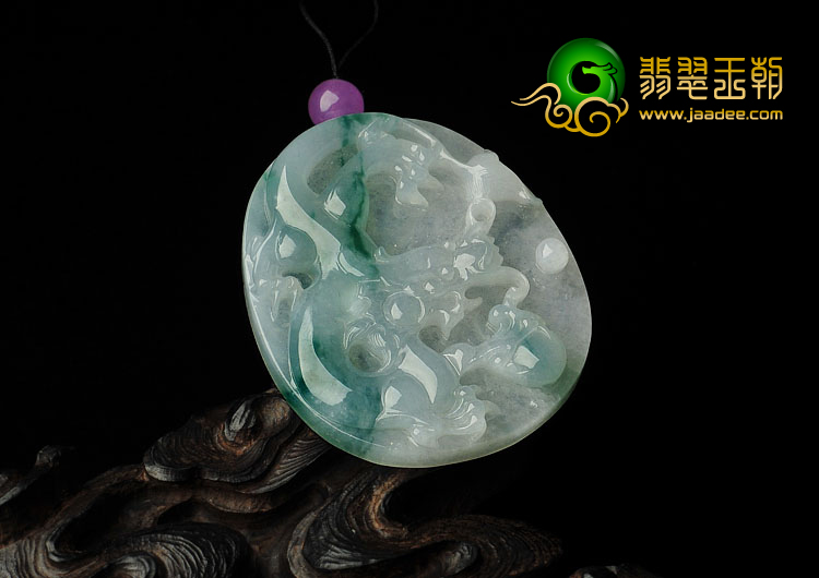 糯冰种飘花缅甸翡翠A货龙牌挂件