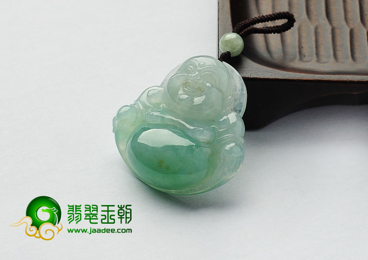 (超值推荐)冰种绿晴水缅甸翡翠A货玉佛挂件