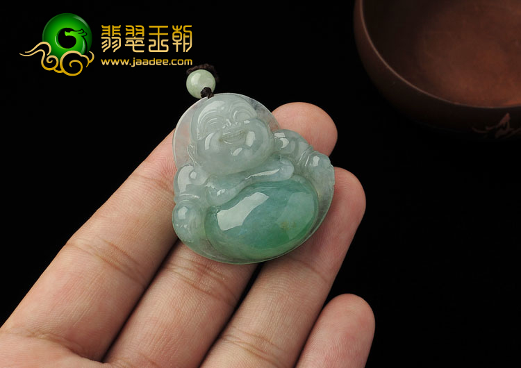 (超值推荐)冰种绿晴水缅甸翡翠A货玉佛挂件