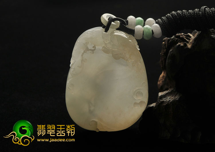 冰种淡黄翡略飘花缅甸翡翠A货龙凤呈祥挂件