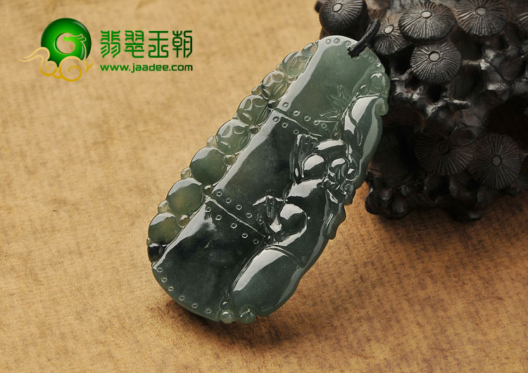 冰种油青缅甸翡翠A货节节高挂件