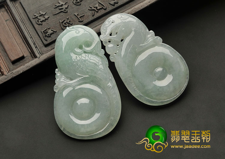 糯冰种晴水缅甸翡翠A货龙凤挂件（一对）