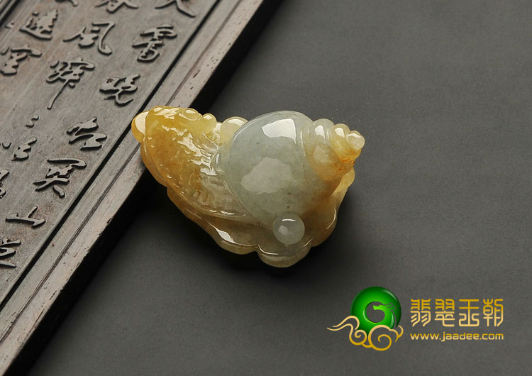 糯冰种黄翡缅甸翡翠A货安居乐业挂件（一对）