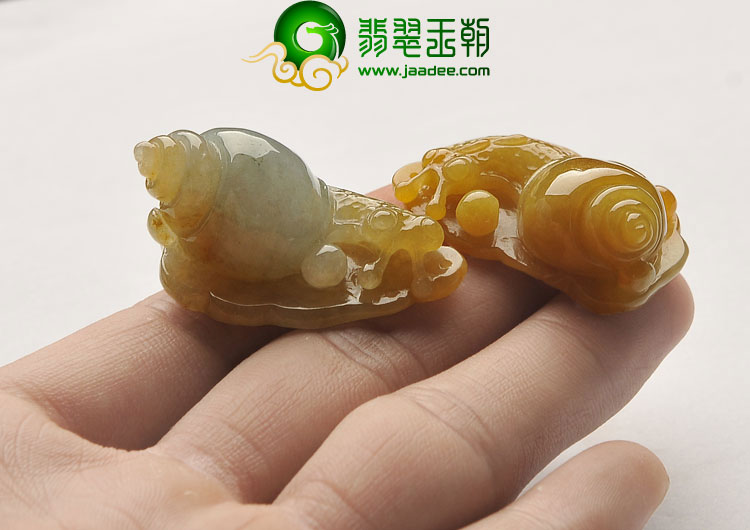 糯冰种黄翡缅甸翡翠A货安居乐业挂件（一对）