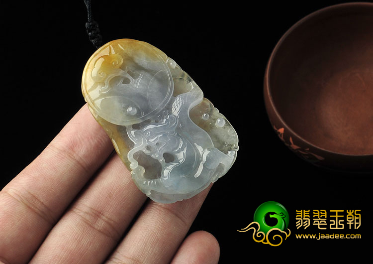 冰种褐黄翡略带紫罗兰缅甸翡翠A货龙如意挂件