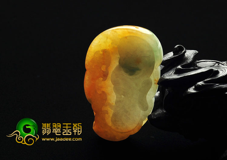 糯冰种淡黄加绿缅甸翡翠A货降龙罗汉挂件
