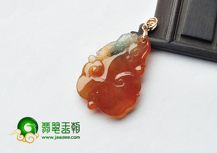 冰种红翡飘花缅甸翡翠A货如意挂件