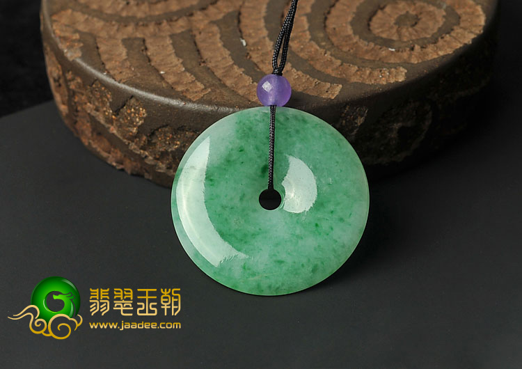 糯冰种翠色缅甸翡翠A货平安扣挂件