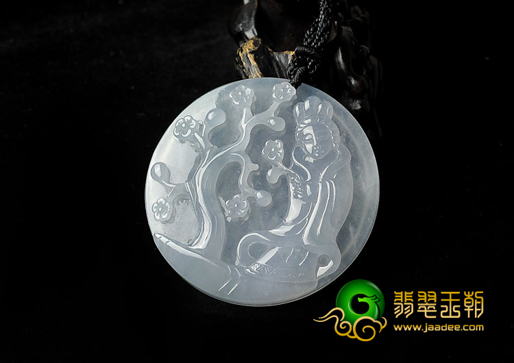 冰种晴水略飘花缅甸翡翠A货踏雪寻梅挂件