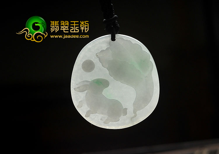 糯冰种略飘翠缅甸翡翠A货玉兔挂件
